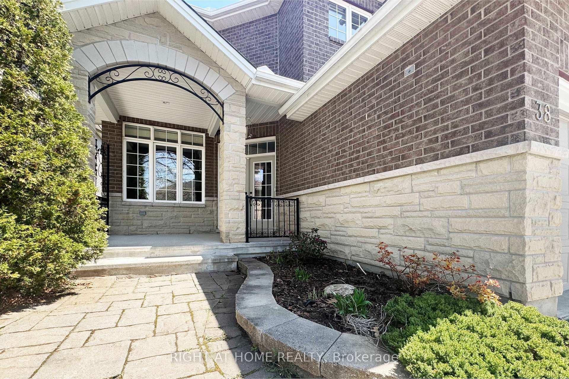 38 CEDAR VALLEY Drive photo 3