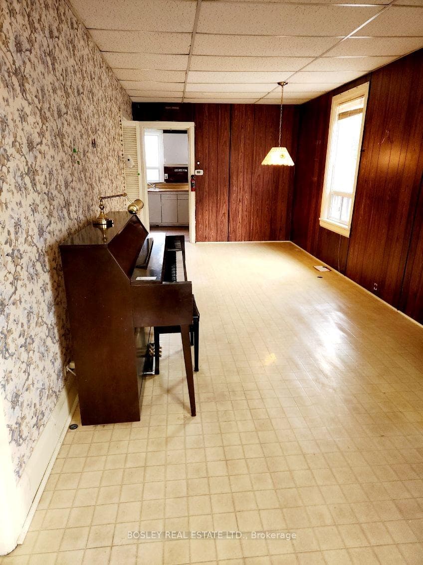 32 Pendeen Avenue photo 8