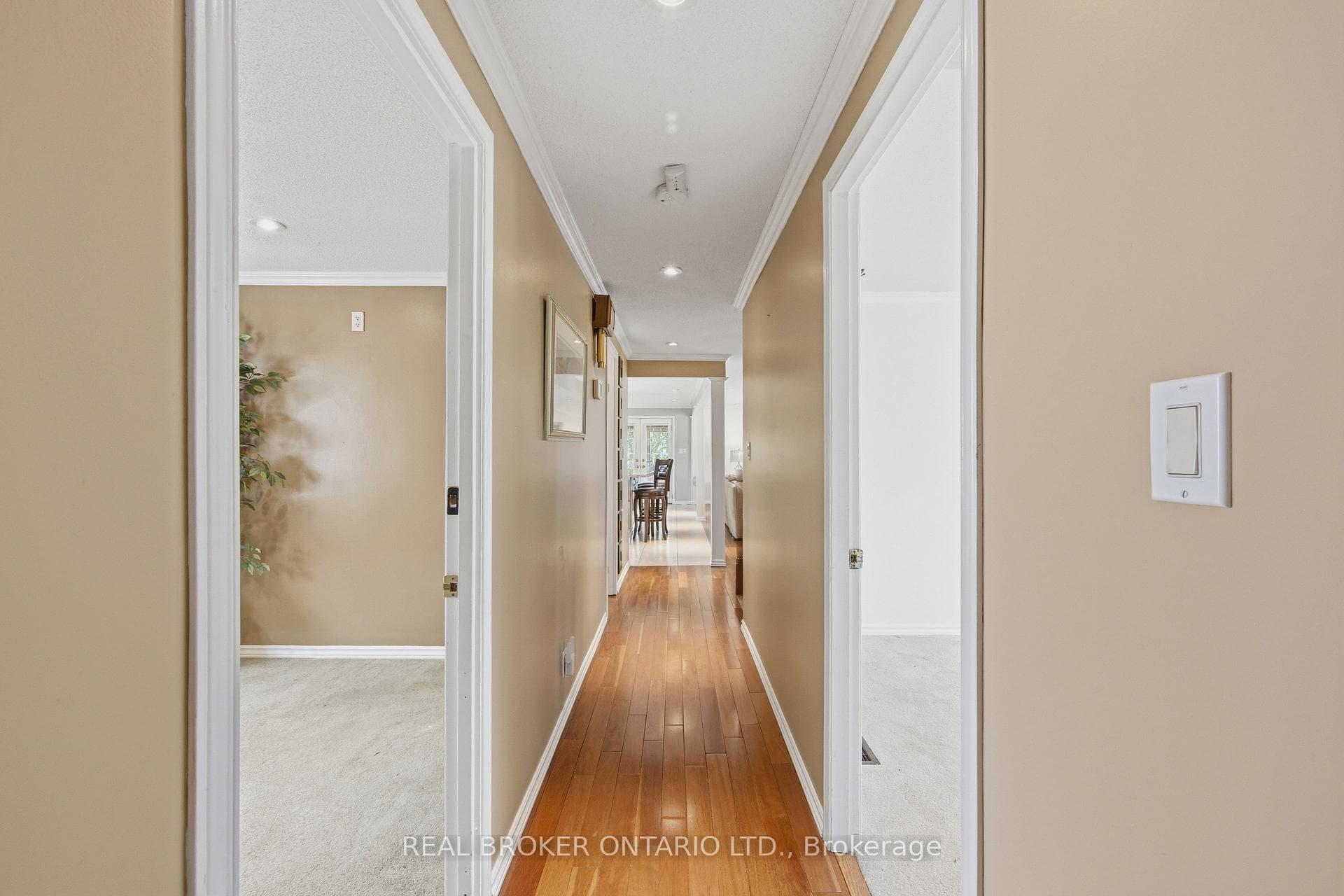 606 Lydia Street photo 36