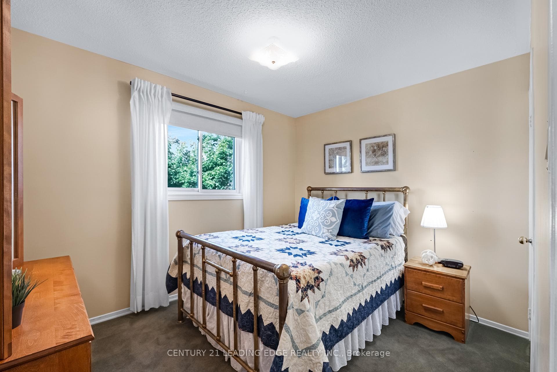 20 Bayberry Street photo 24