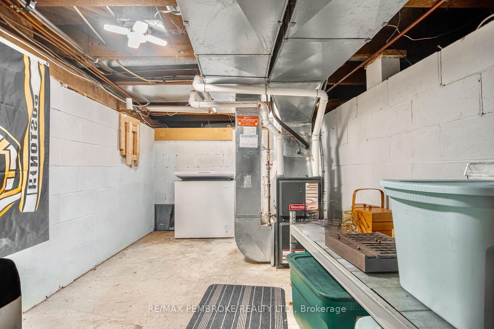 61 DORAN Road photo 25
