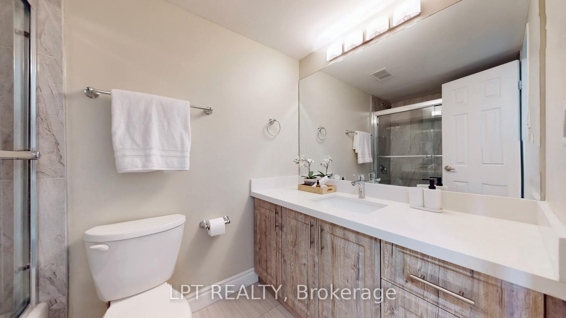 3170 Kirwin Avenue Unit 1503 photo 34