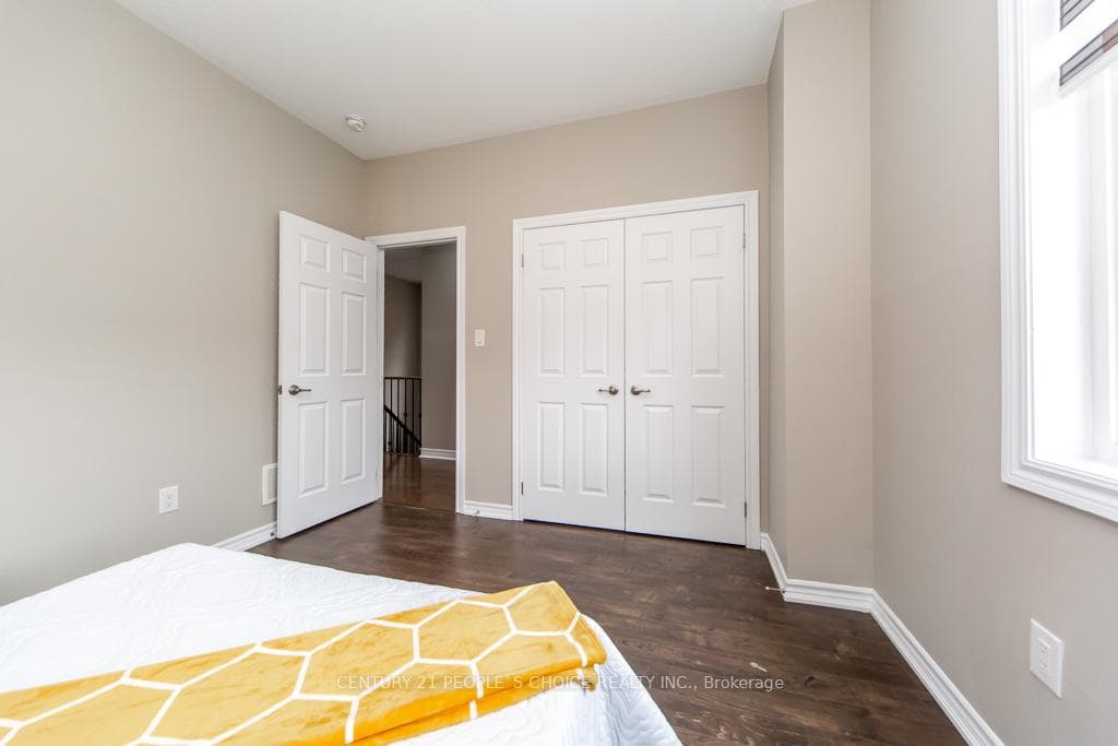 374 Begonia Gardens photo 36