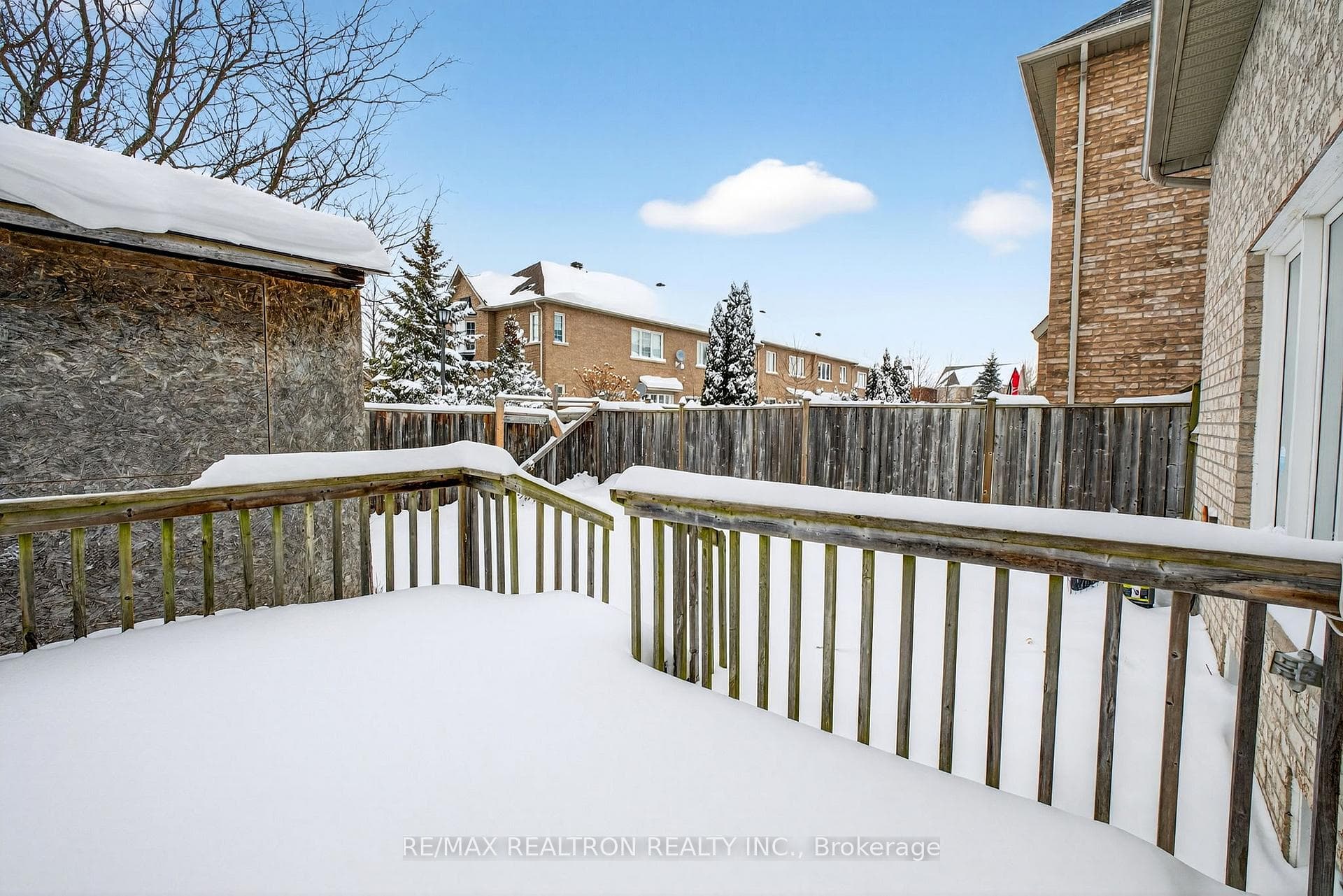 162 Seasons Drive photo 32