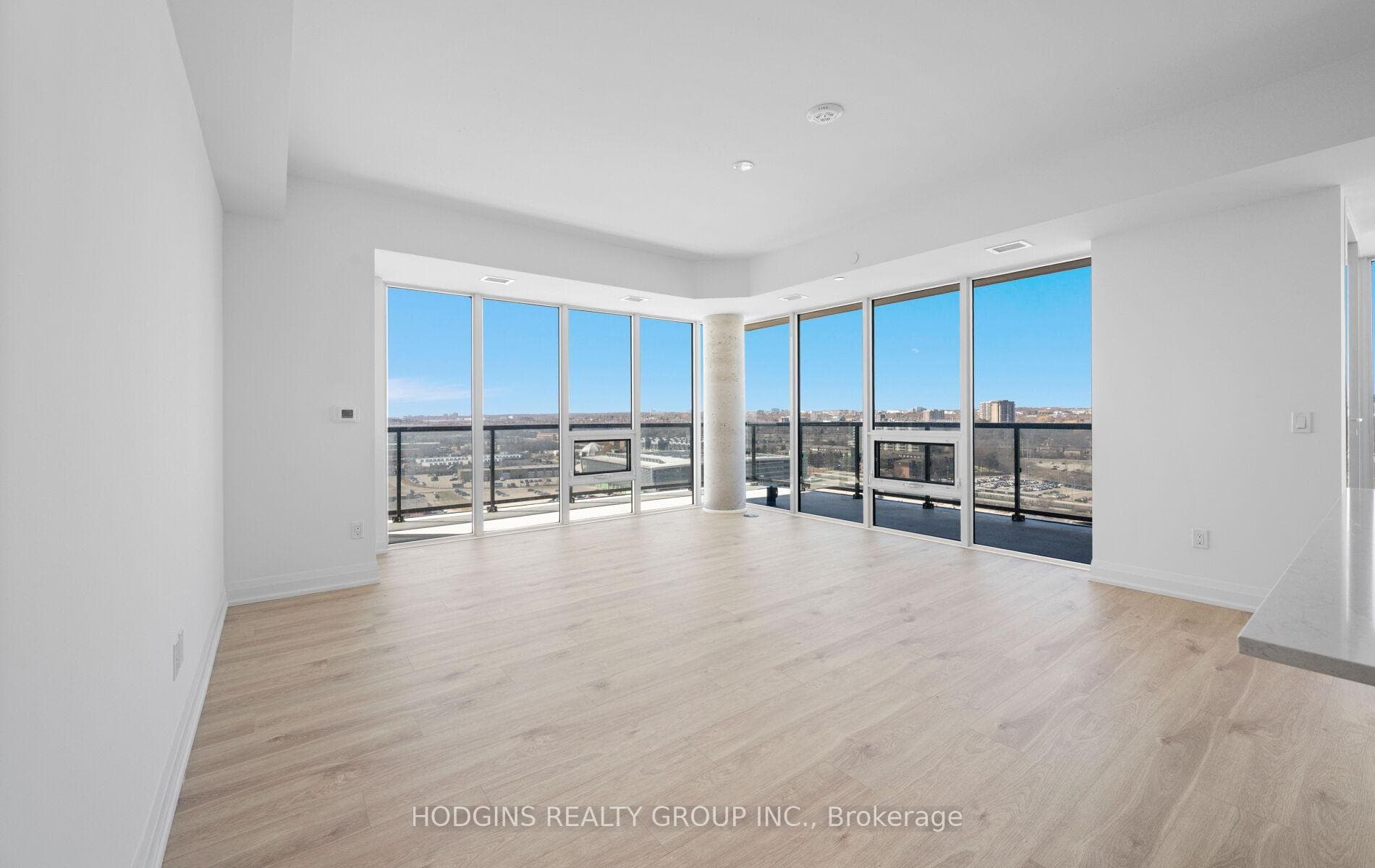 1035 Southdown Road Unit 1102 photo 21