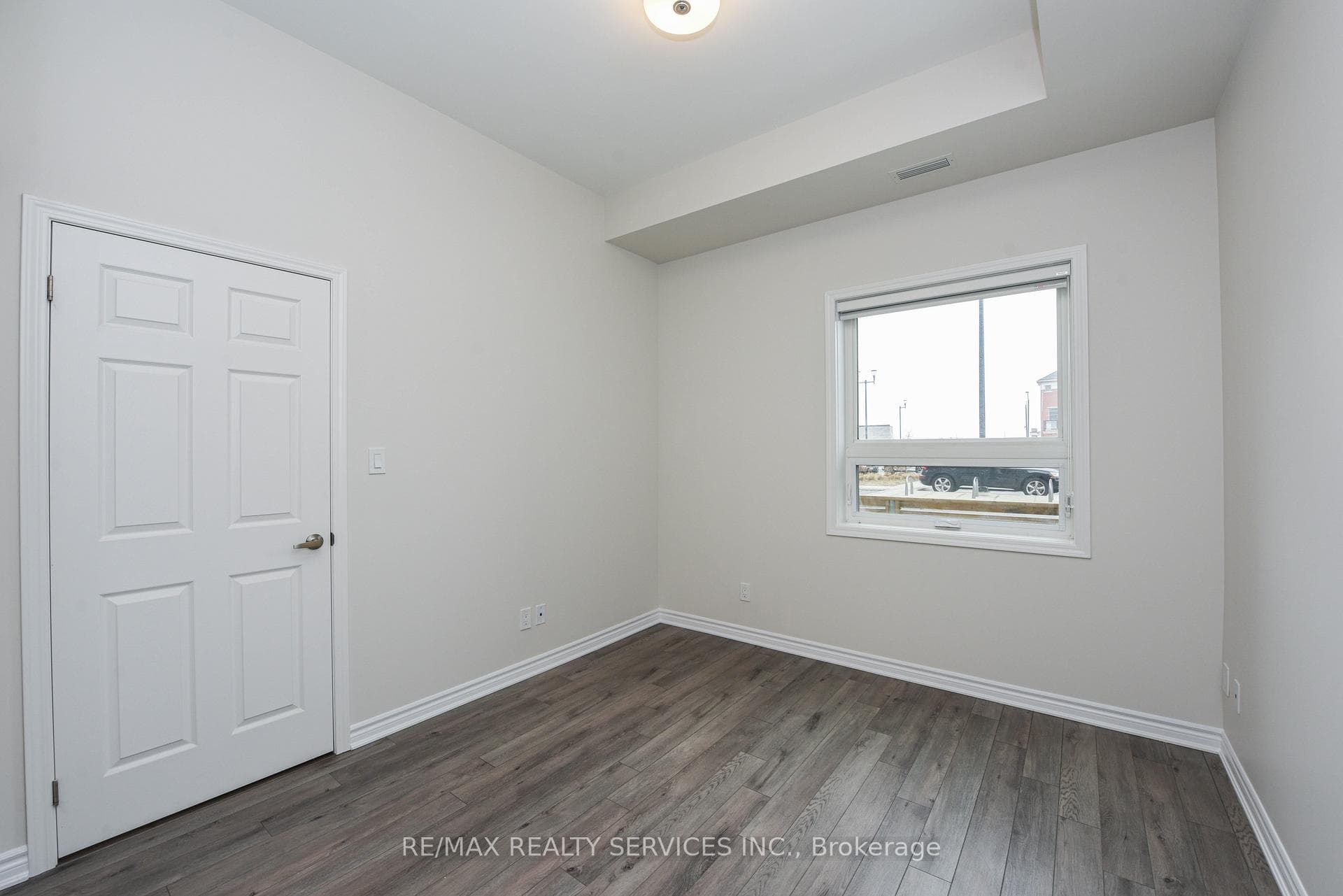 200 Lagerfeld Drive Unit 103 photo 28