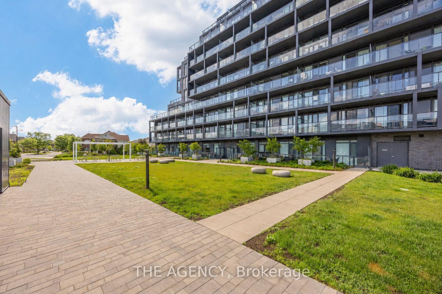 3200 Dakota Common Unit B605 photo 1