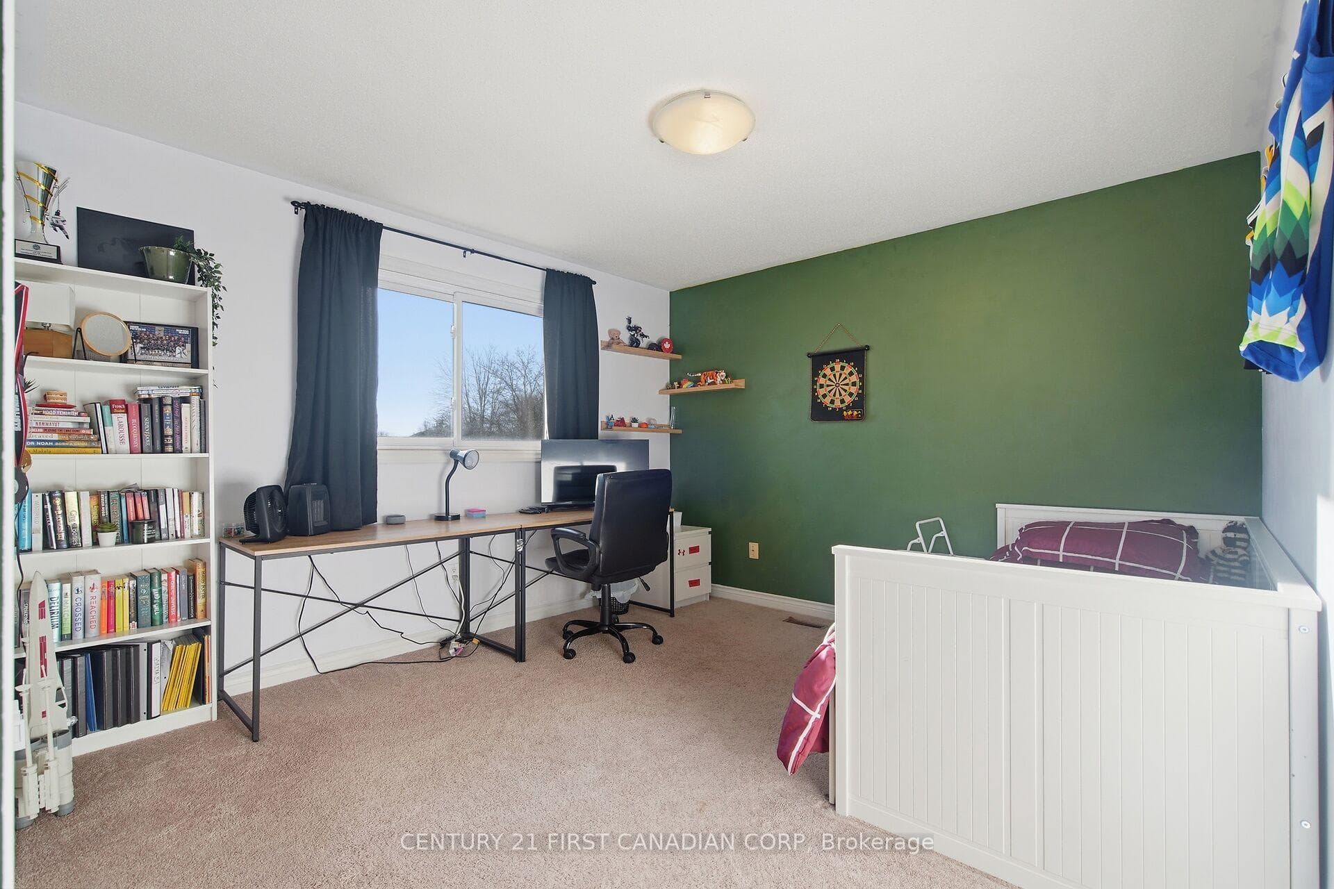 47 Meadowridge Road photo 32