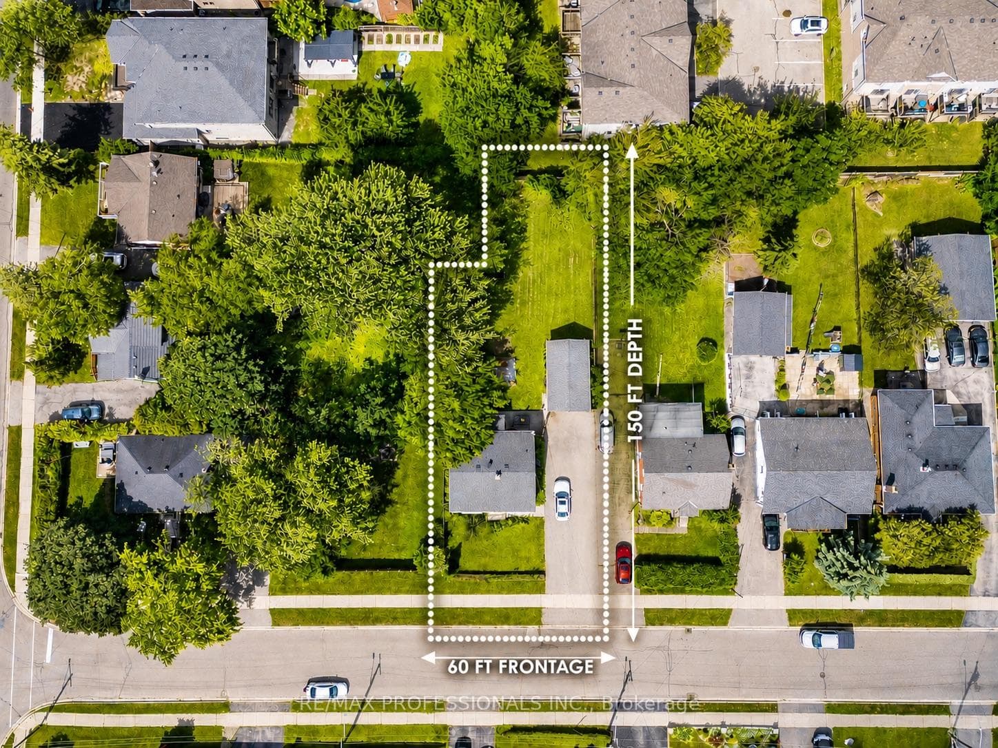 1045 Helena Street photo 3