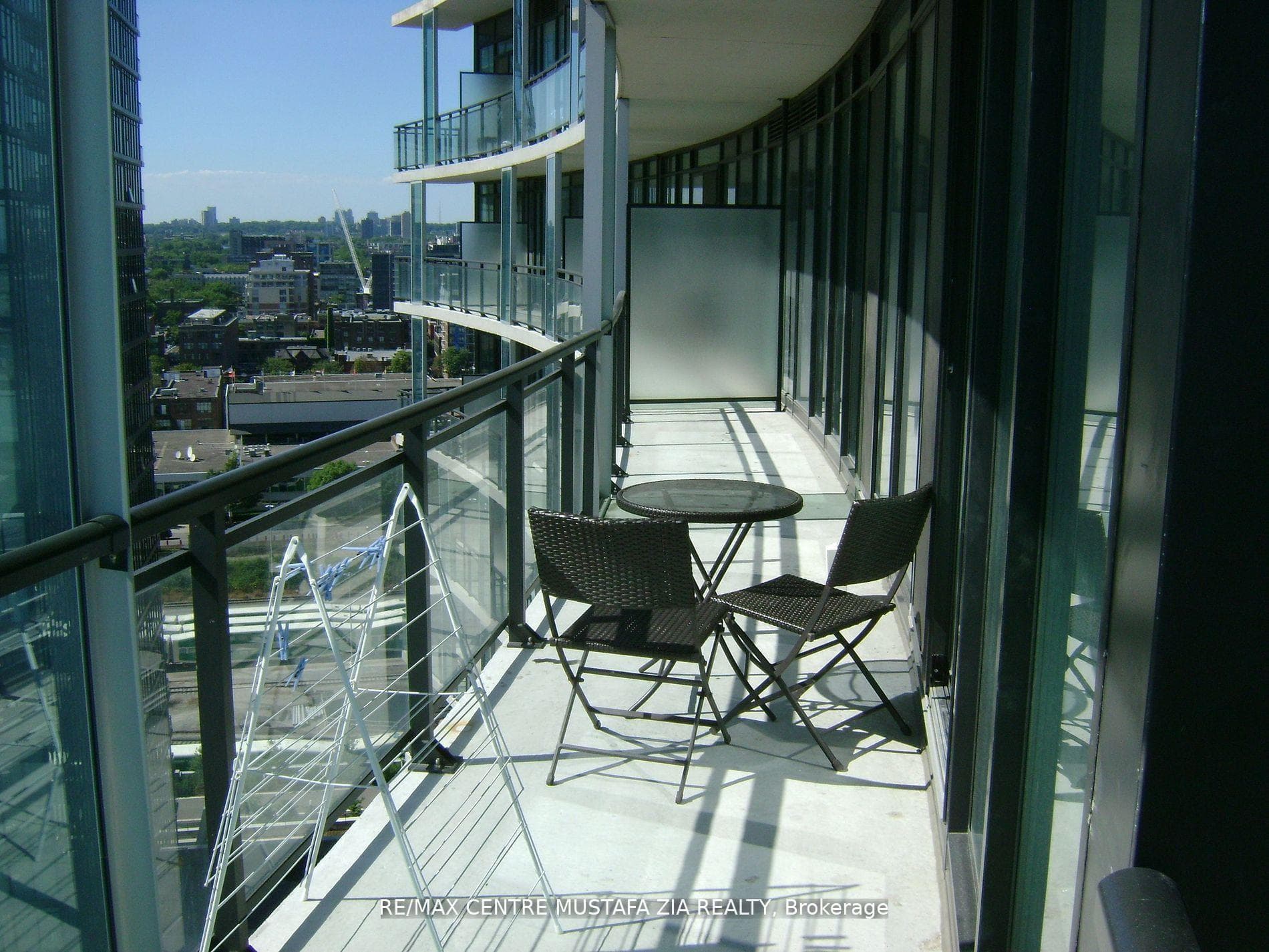 8 Telegram Mews Unit 2001 photo 17