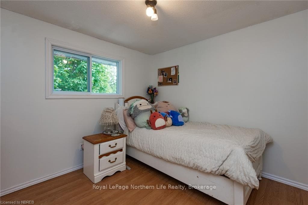 312 MOUNTAINVIEW Drive photo 24