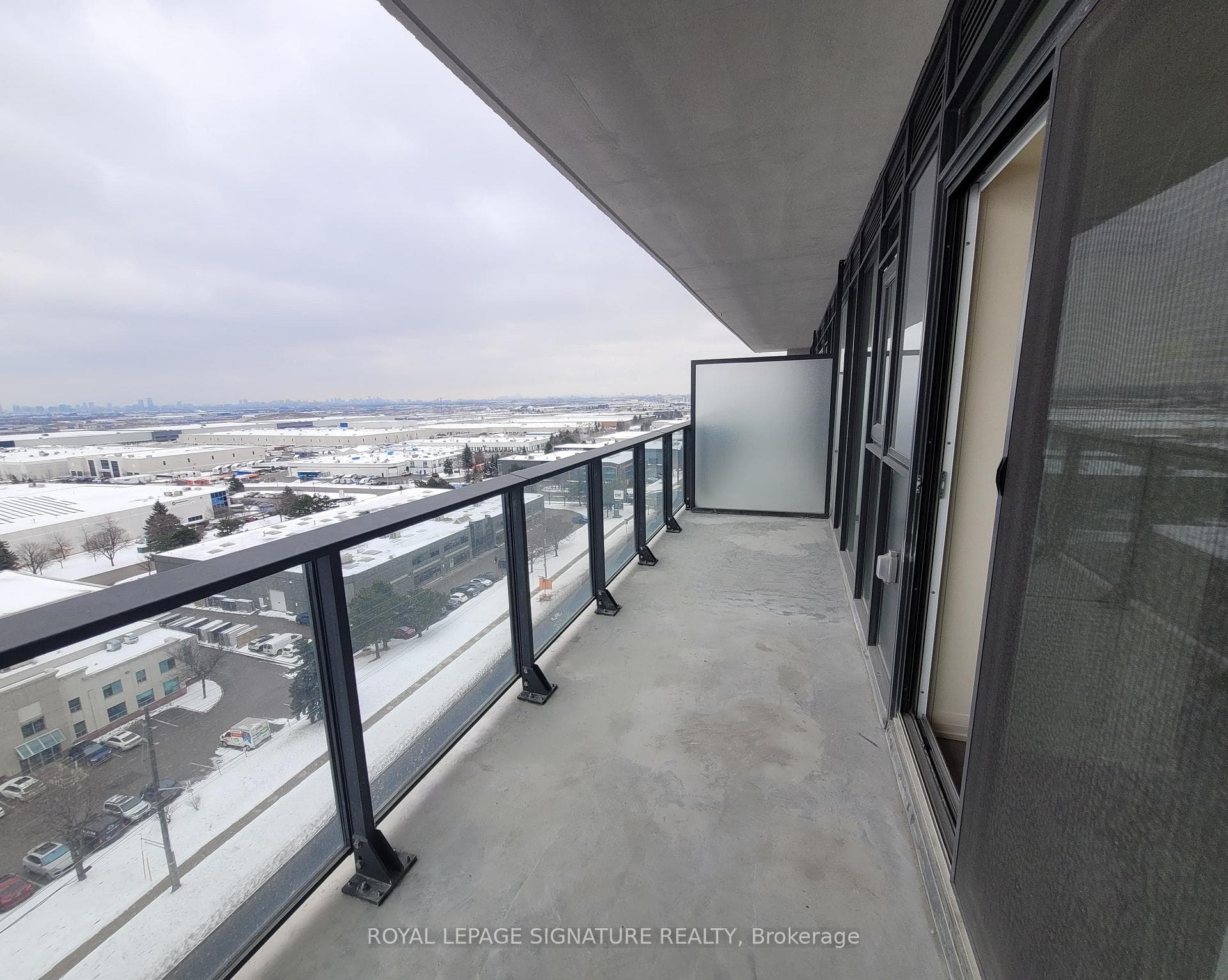 8960 Jane Street Unit 1107 photo 10