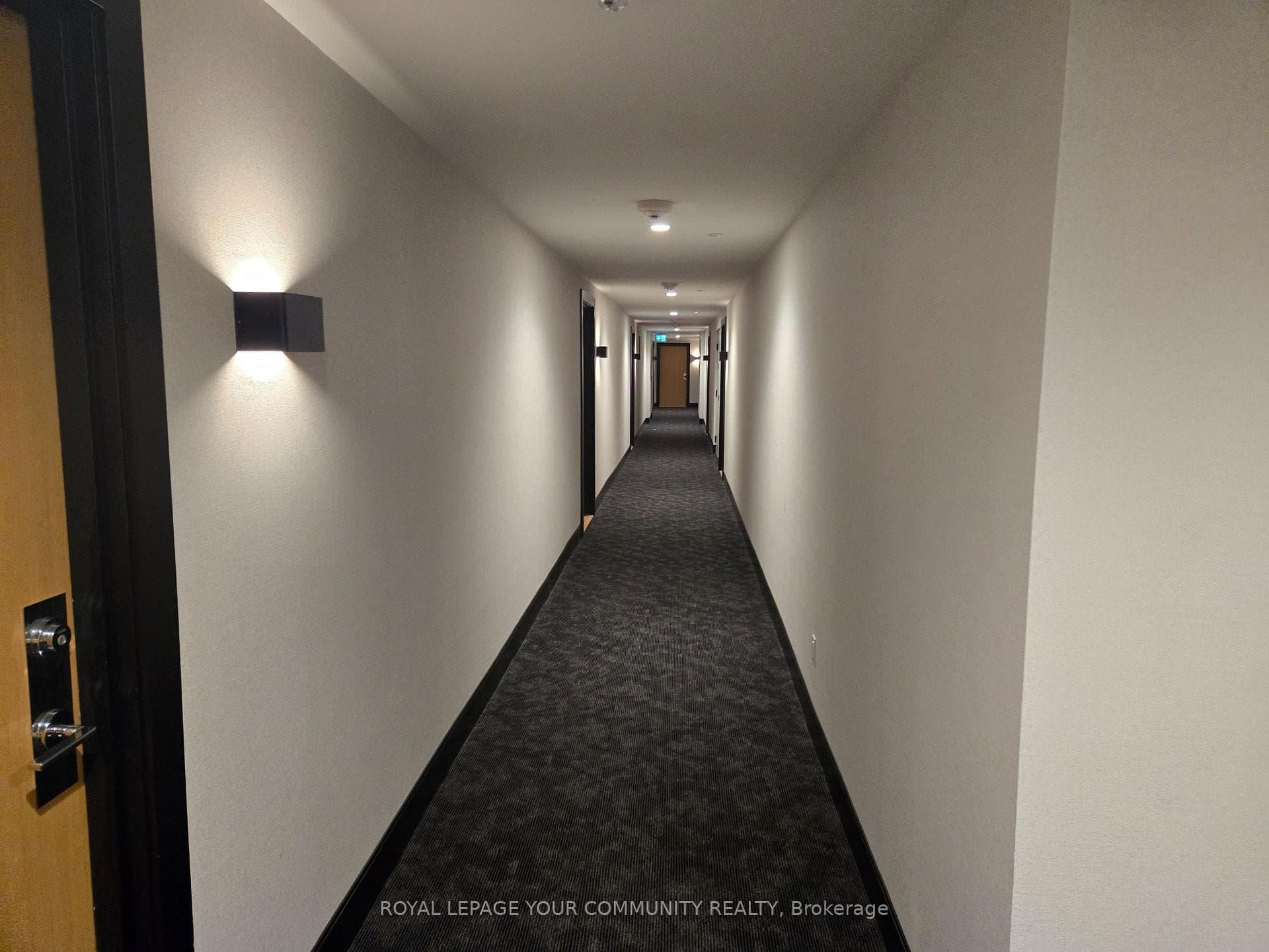 2520 Eglinton Avenue Unit 1508 photo 6