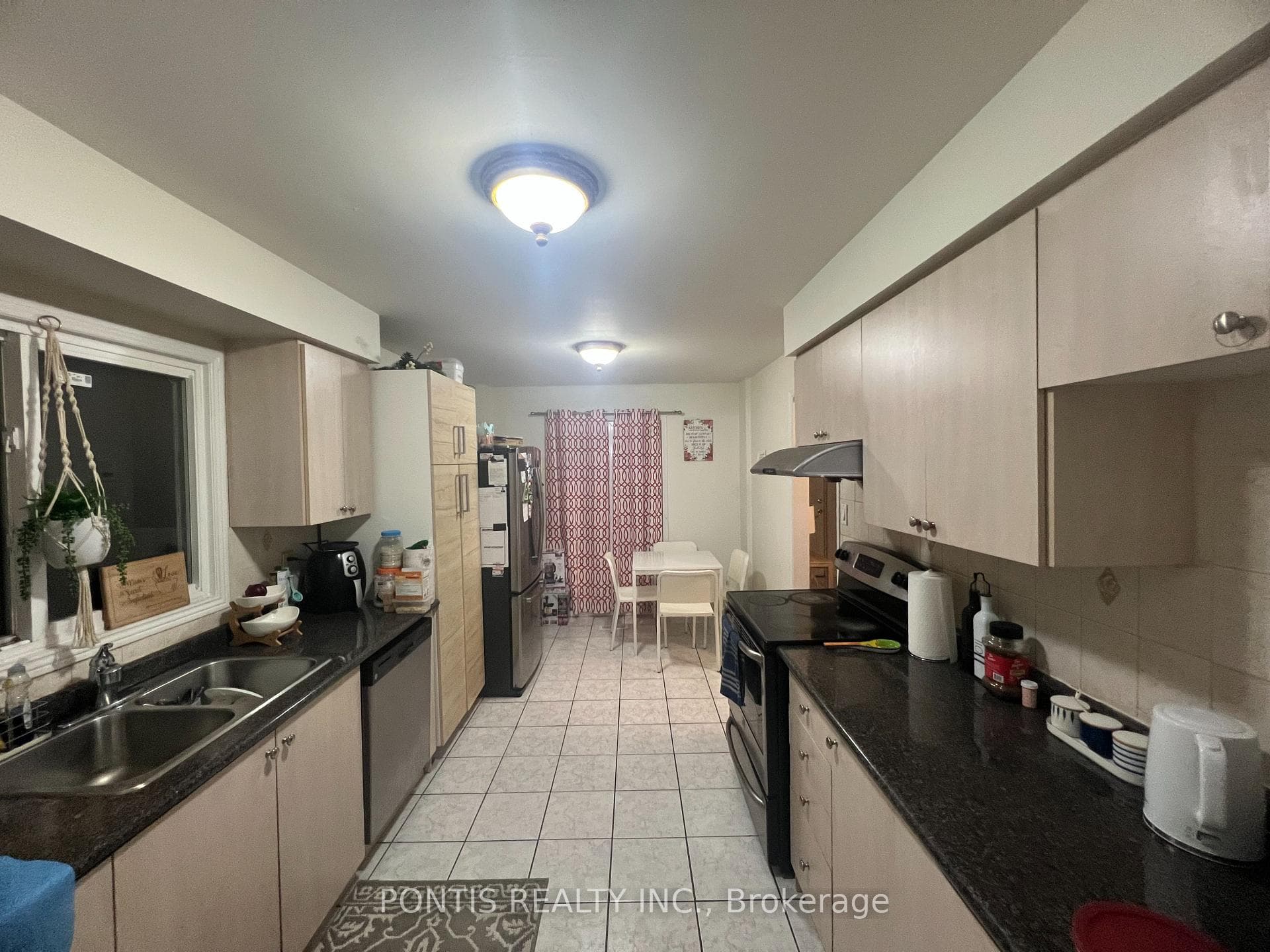 18 Murdoch Drive photo 5