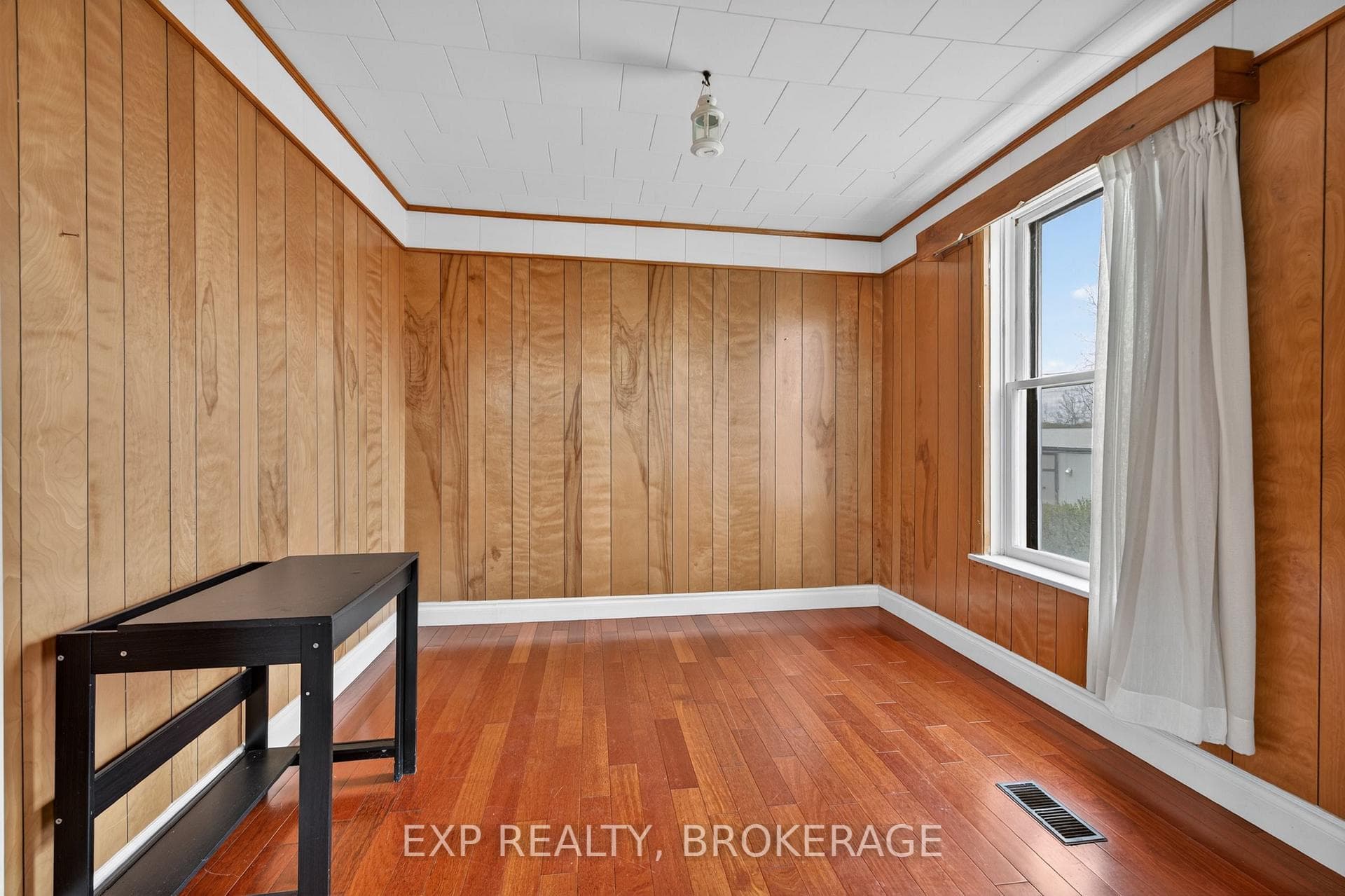 488 BOUNDARY Road photo 17