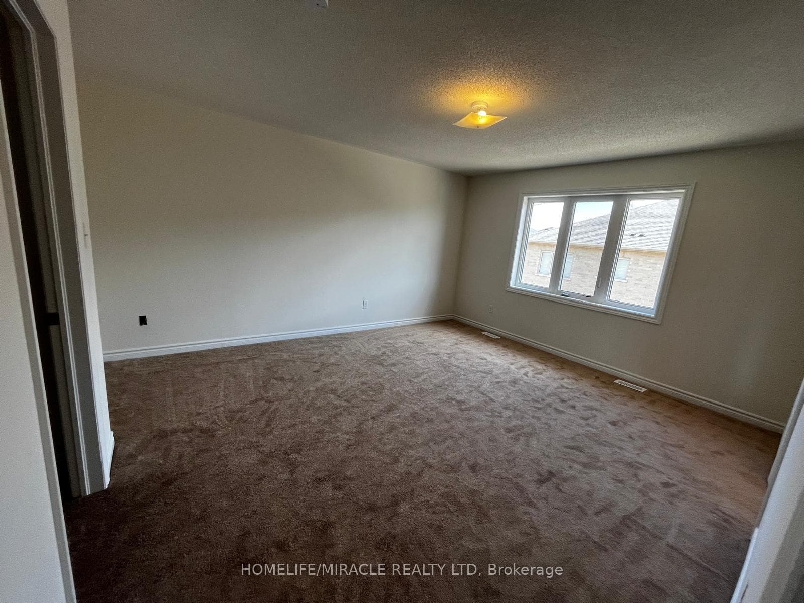 1105 Marathon Avenue photo 12