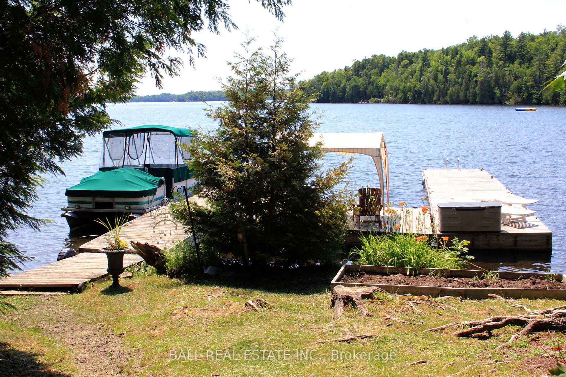 312 Limerick Lake N/A photo 29