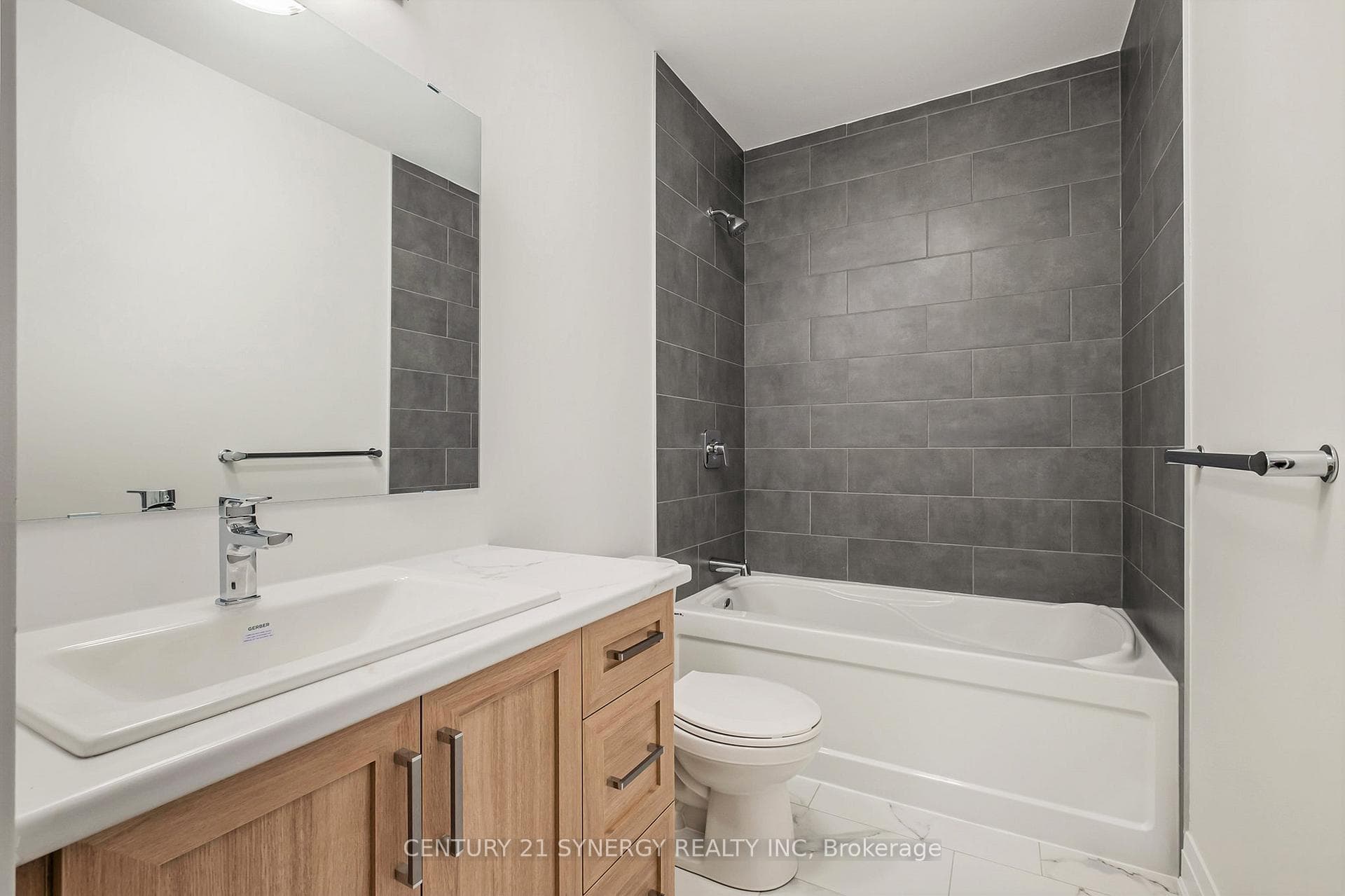 265 Argile Street Unit B photo 16
