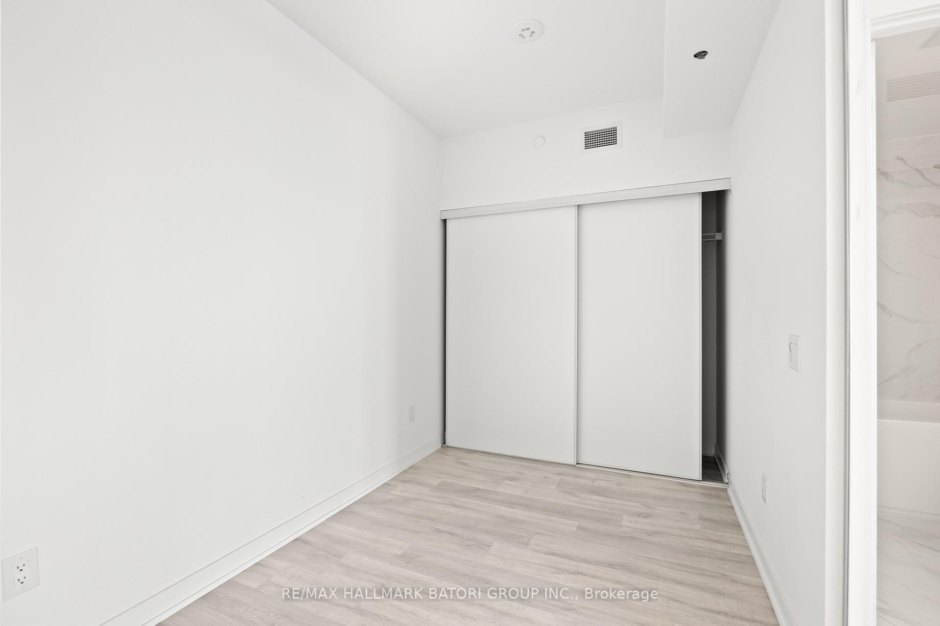 220 Missinnihe Way Unit 1108 photo 12