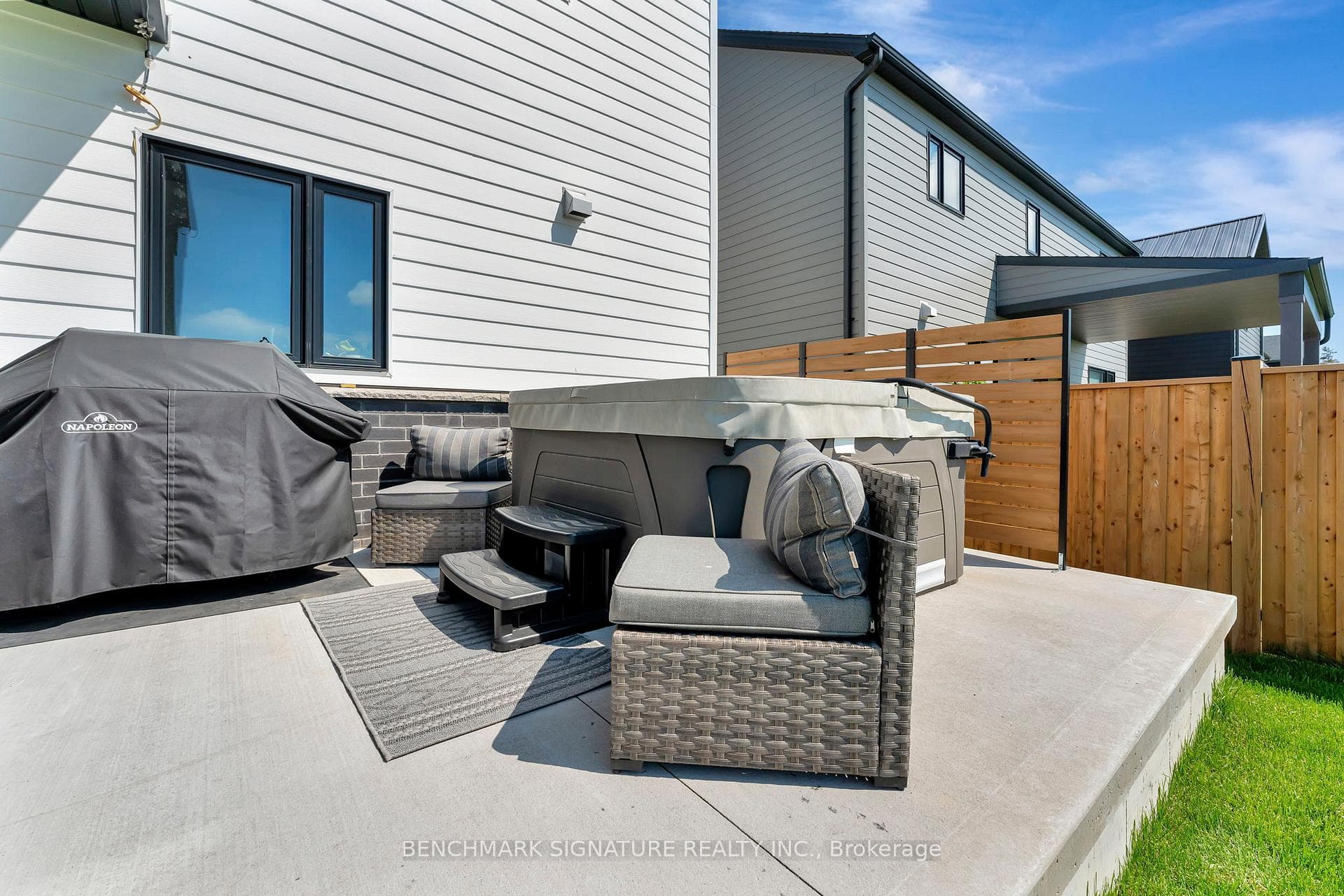 8 Totten Street photo 28