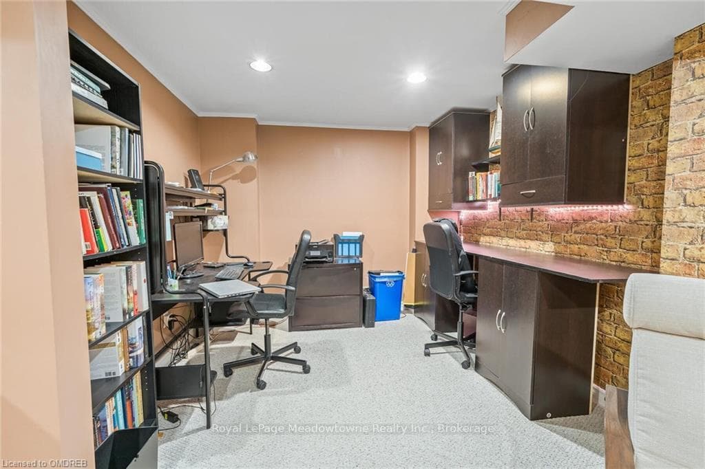 39 MCCLURE Court photo 28