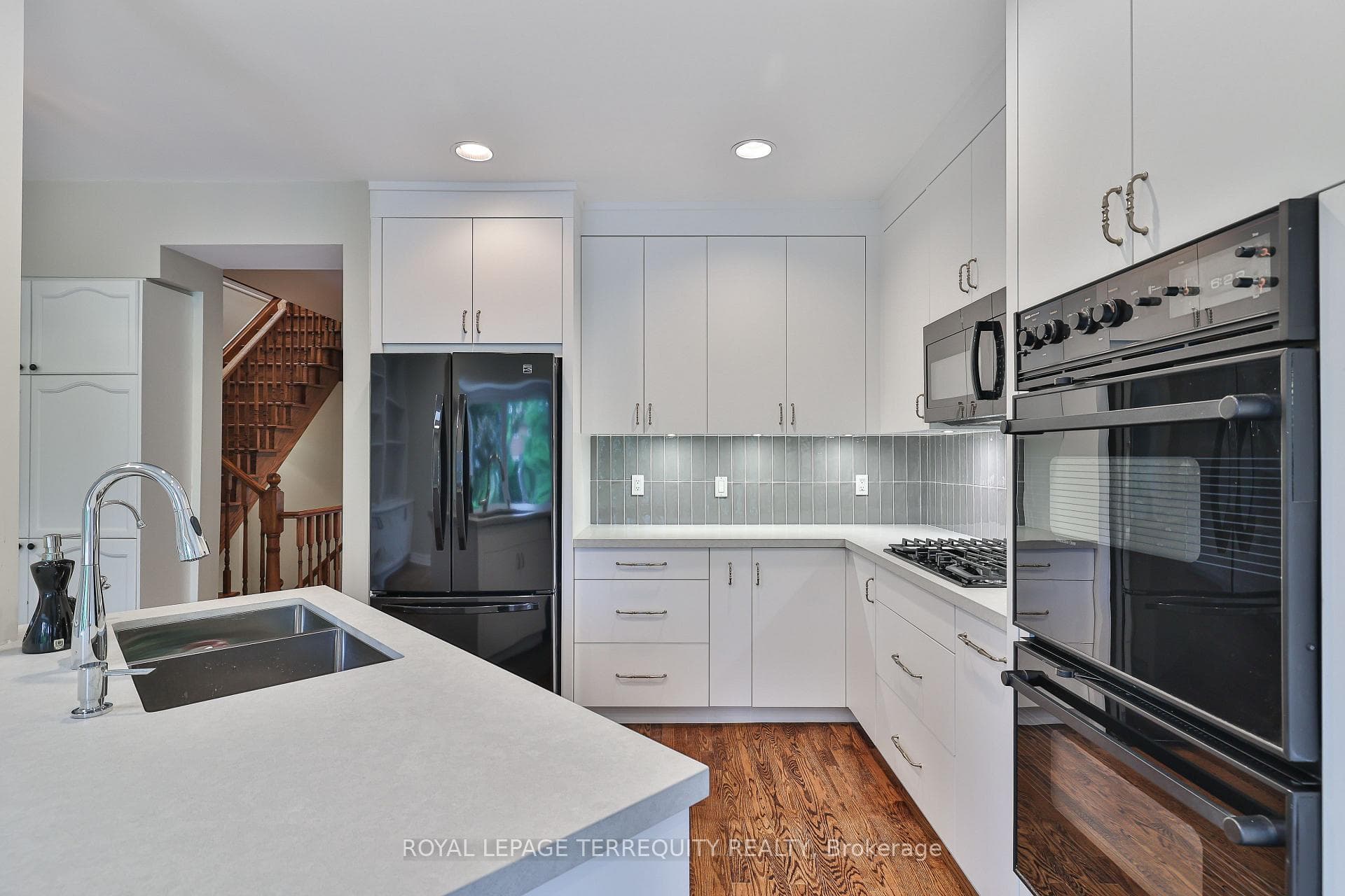 123 Melrose Avenue photo 16