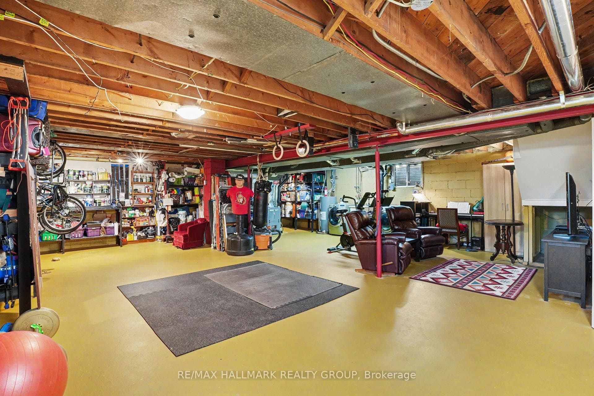 371 Sunnyside Avenue photo 28