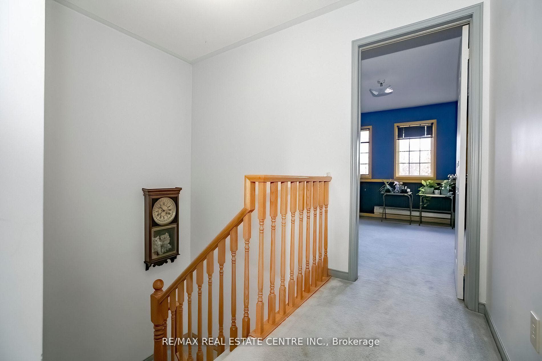 40 Rocky Mountain Crescent photo 23