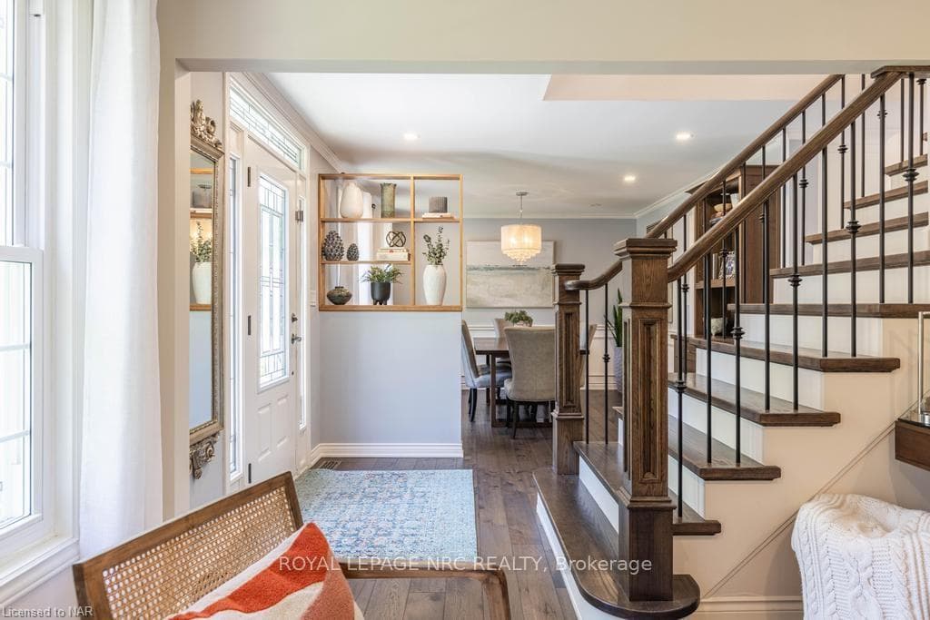 18 BARNSDALE Lane photo 14