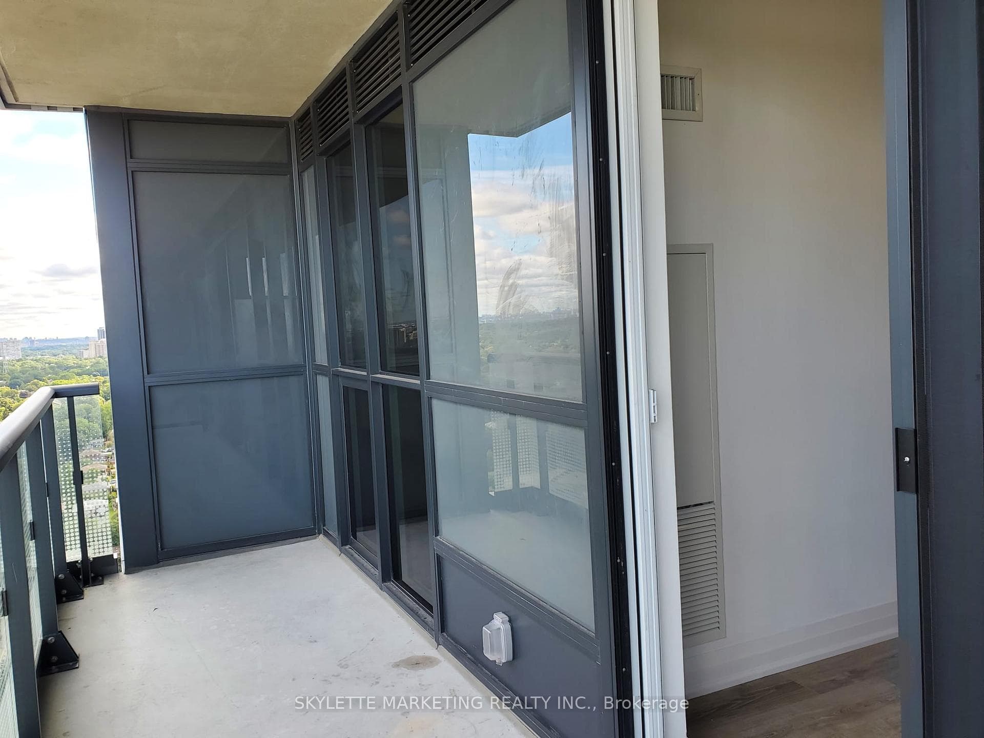 30 Gibbs Road Unit 2404 photo 14
