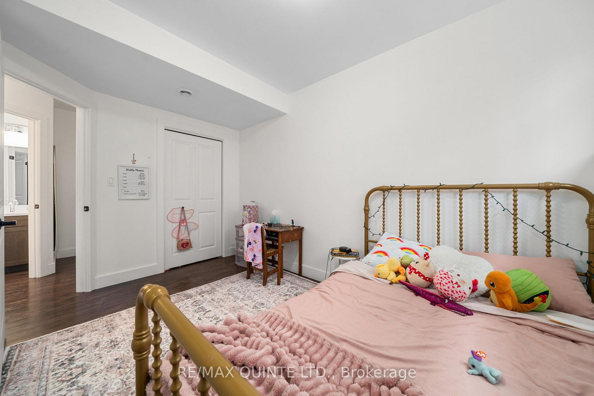 10 Lehtinen Crescent Unit A & B photo 21