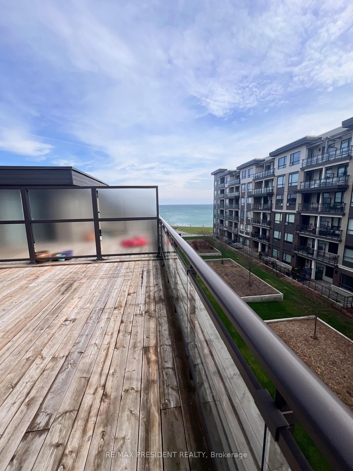 6 Waterview Lane photo 36