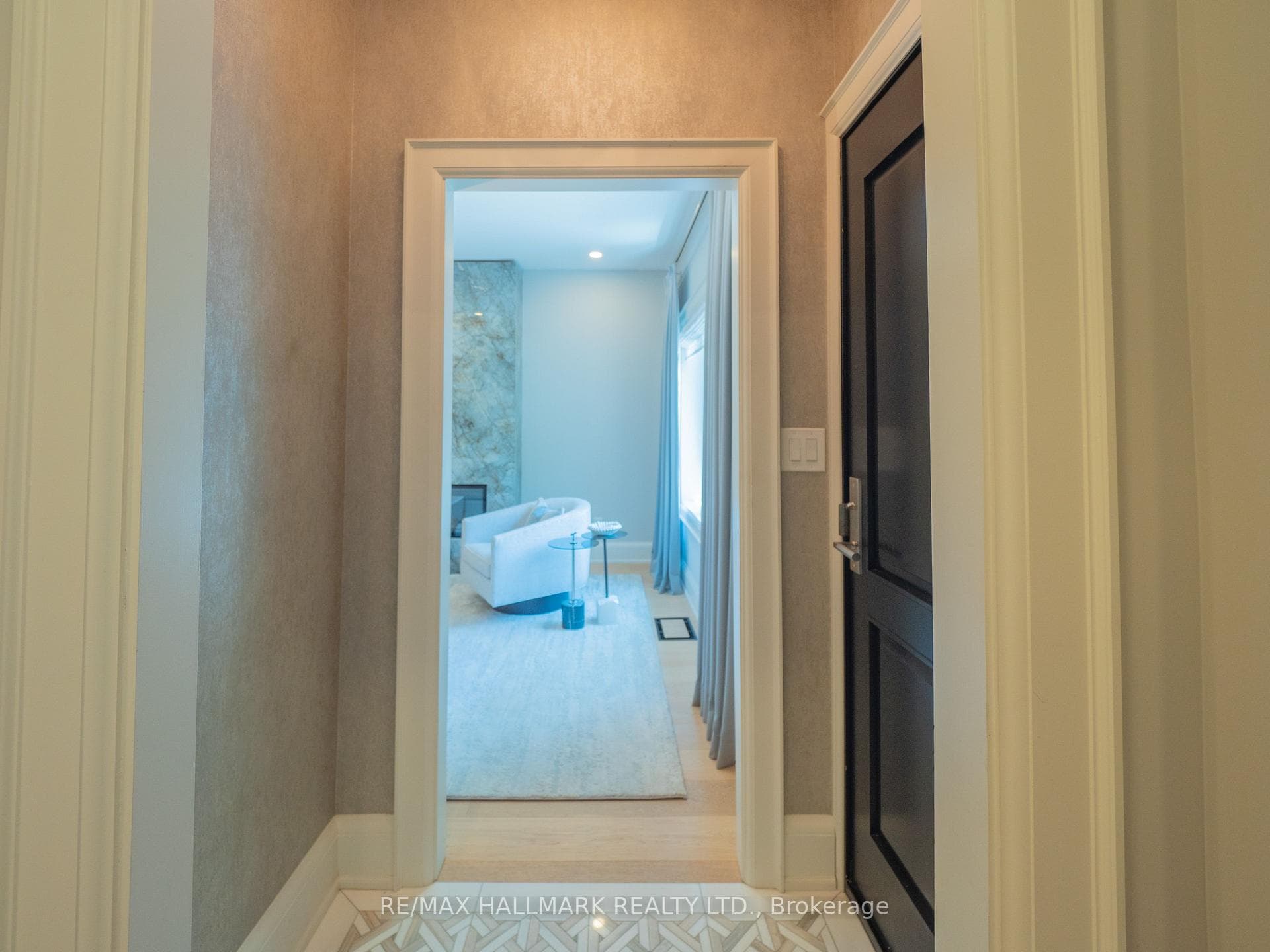60 Nealon Avenue photo 3