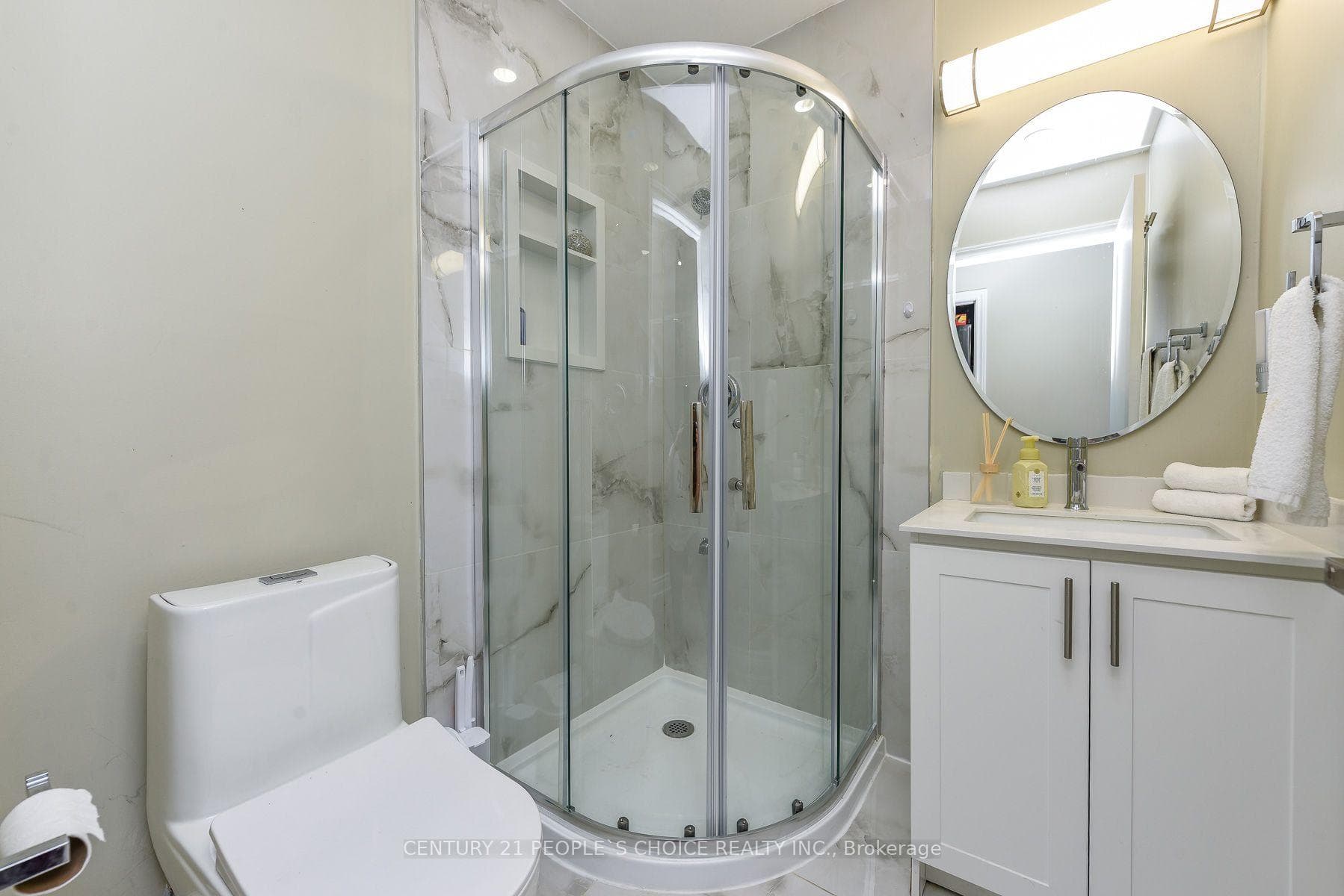 8 Fidelia Crescent photo 17