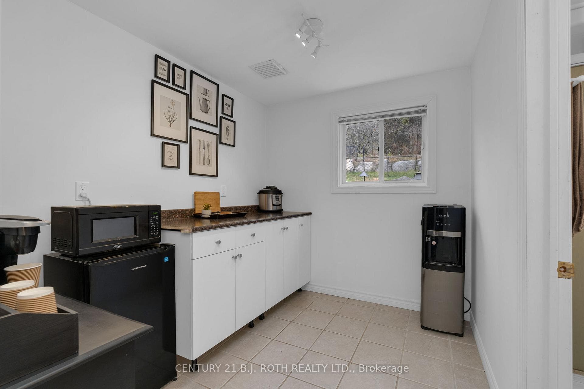 30 Frontier Avenue photo 27