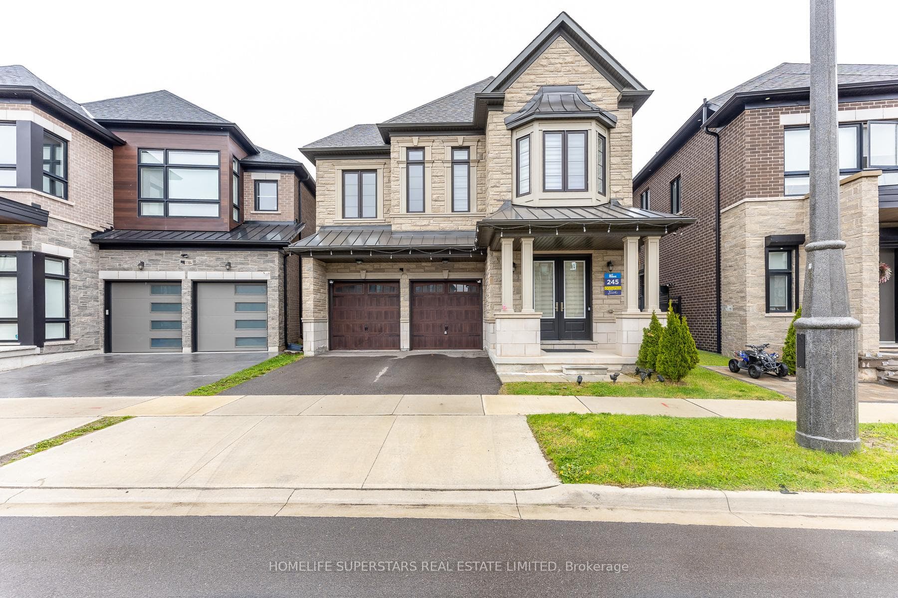 1188 Stag Hollow photo 1