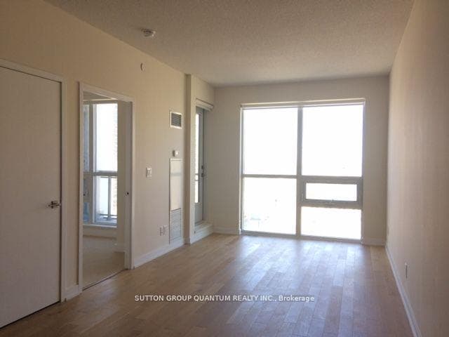 510 Curran Place Unit 1508 photo 1