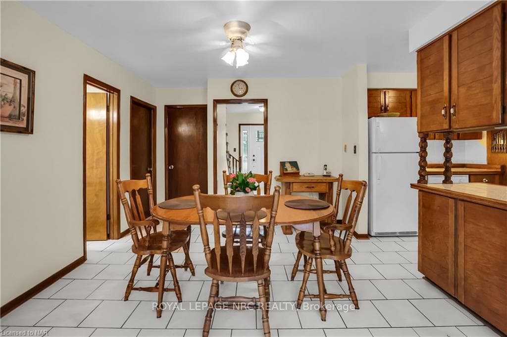 16 Dobbie Road photo 12