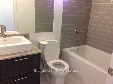 8 Mercer Street Unit 2210 photo 15