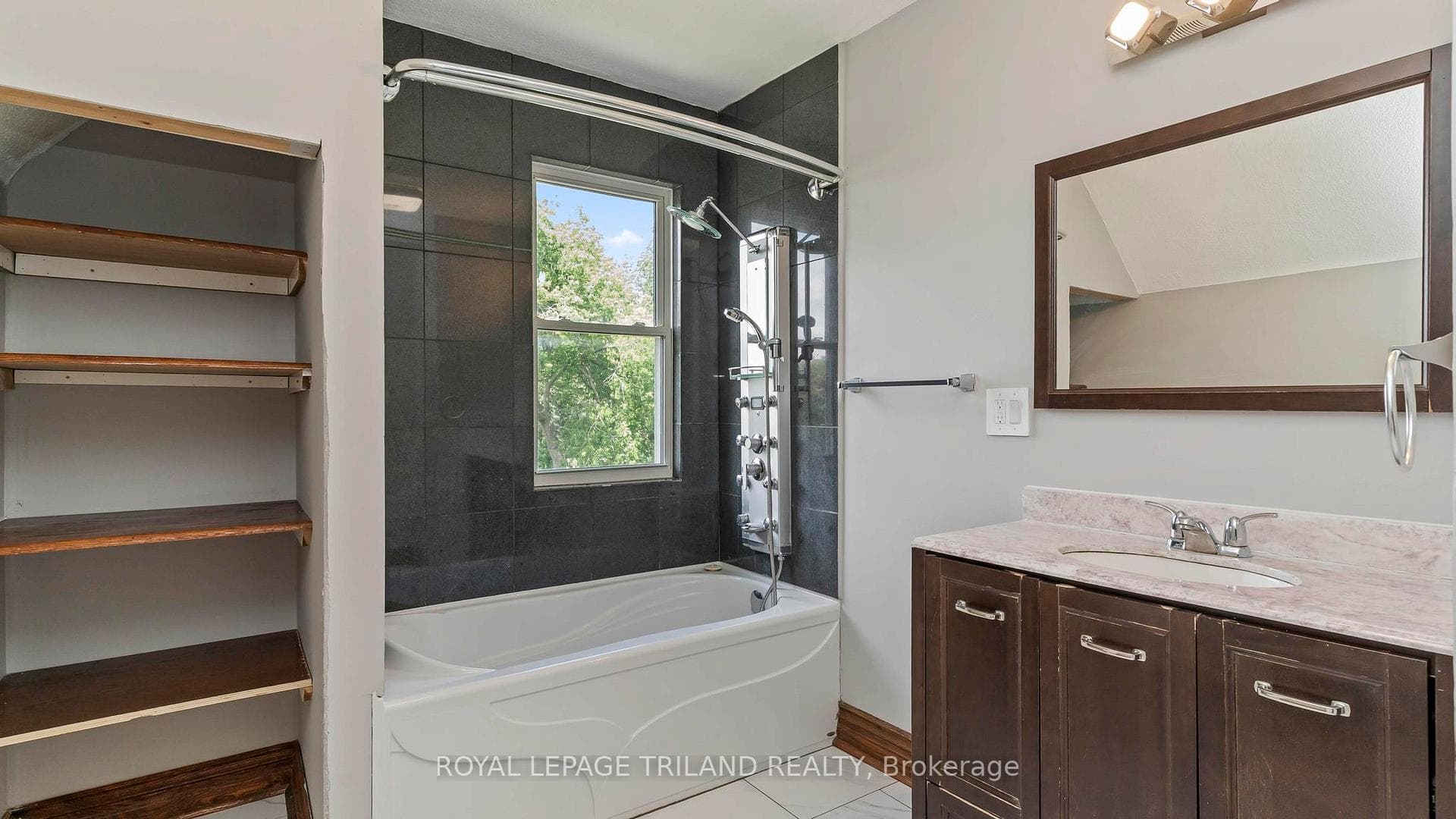50 FAIRVIEW Avenue photo 14