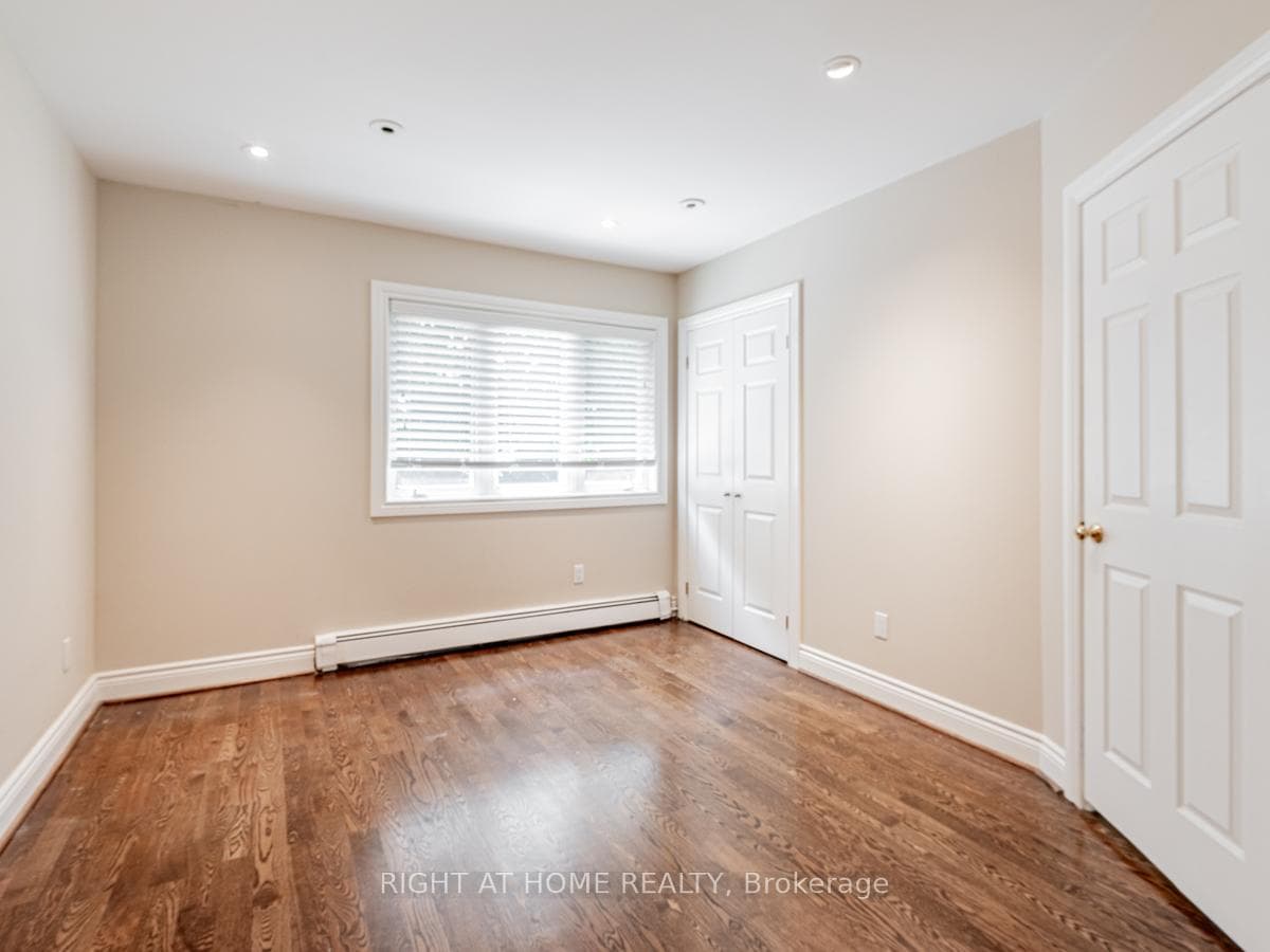 219 Briar Hill Avenue photo 22