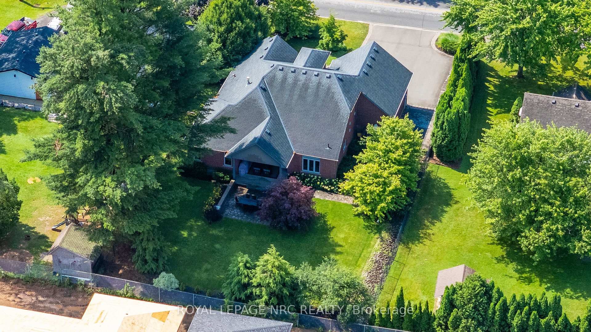 167 Welland Road photo 50