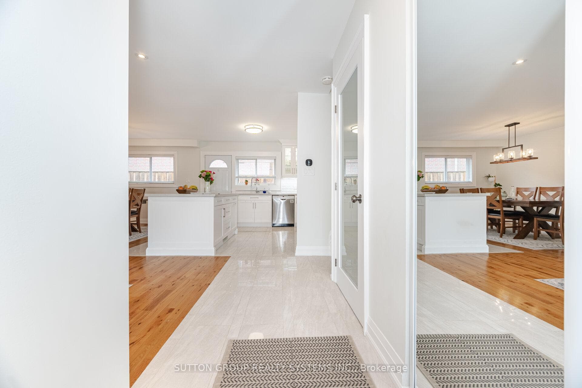 175 Connaught Crescent photo 11