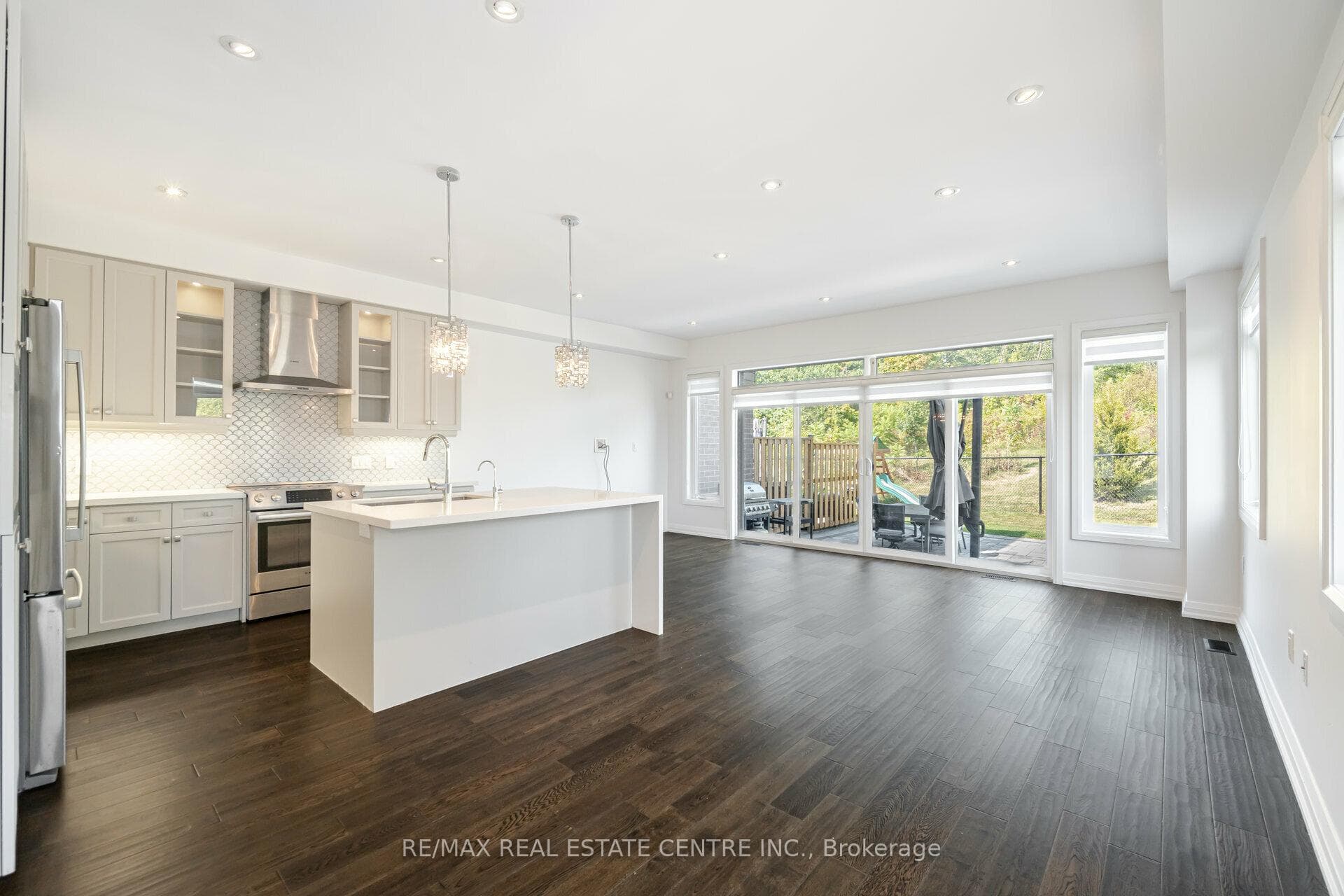 35 Midhurst Heights Unit 29 photo 11