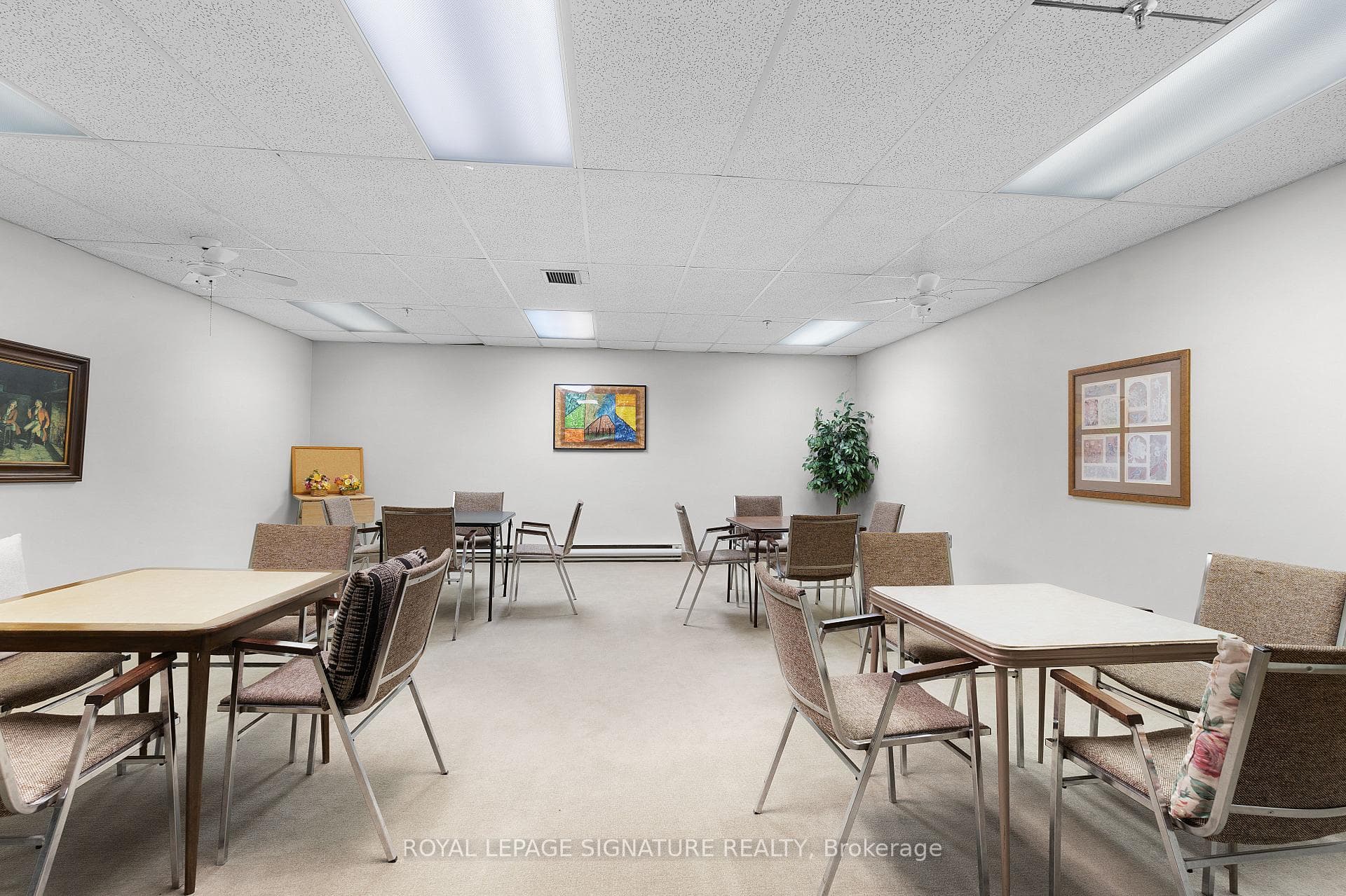 1359 White Oaks Boulevard Unit 2210 photo 32