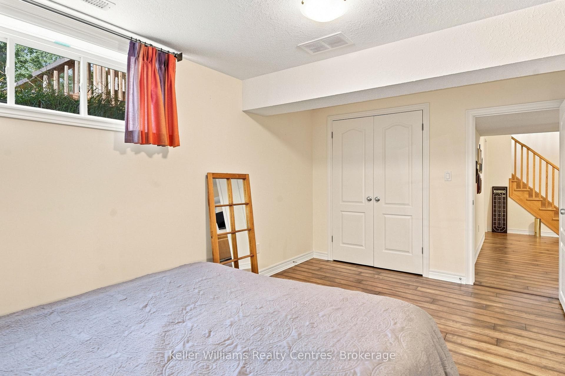 152 Kincardine Street photo 33
