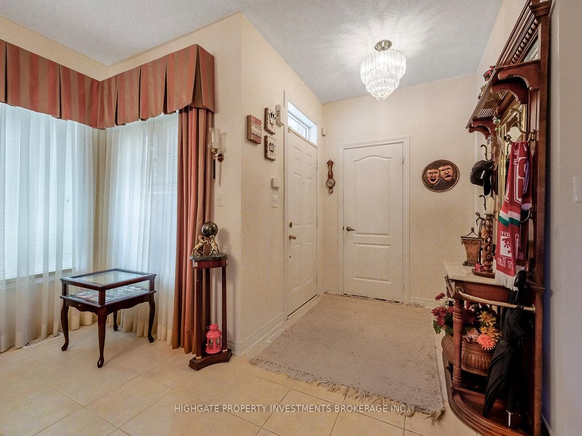 46 Milano Avenue photo 29
