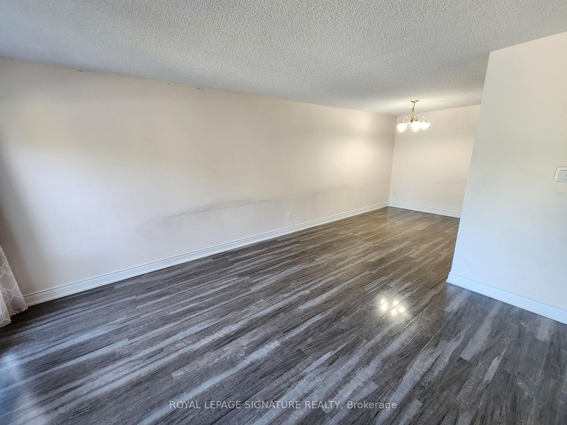 3334 Tallmast Crescent photo 12