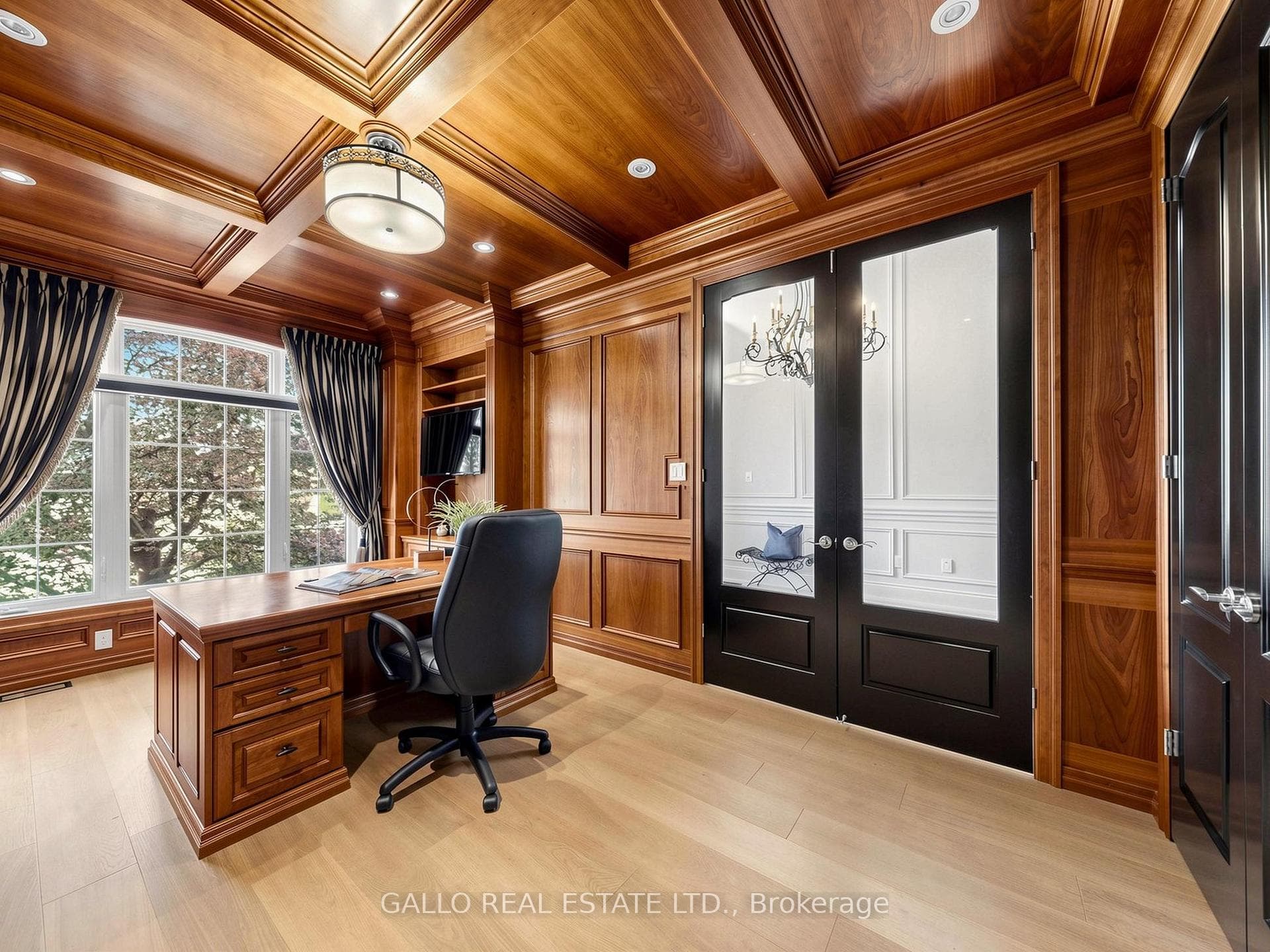 55 Maurovista Court photo 4