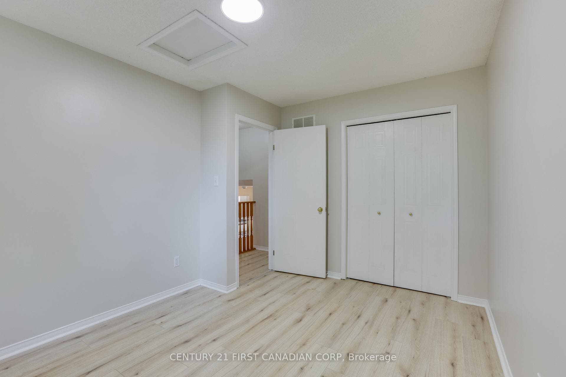 604 Talltree Crescent photo 25
